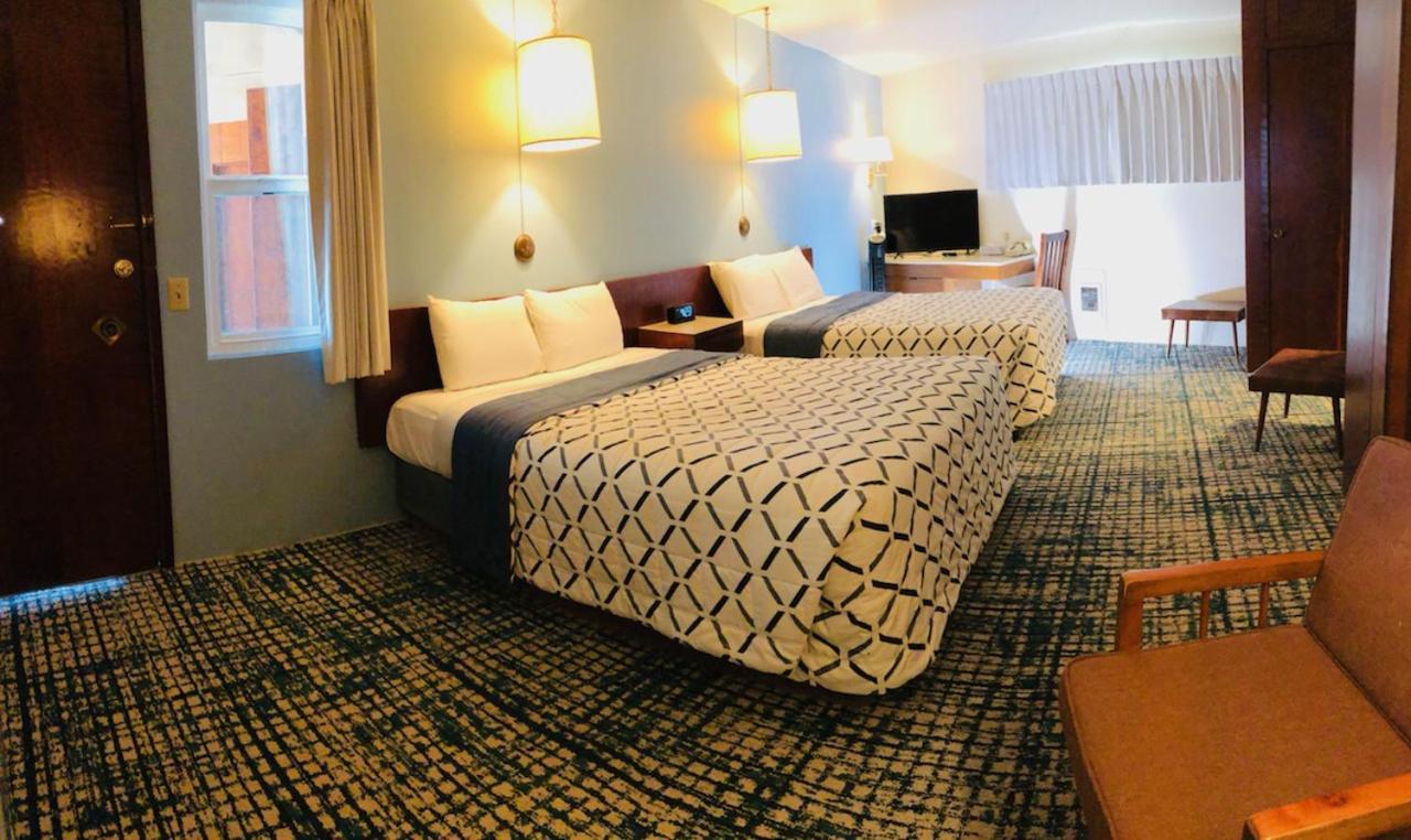 Curly Redwood Lodge Crescent City Esterno foto